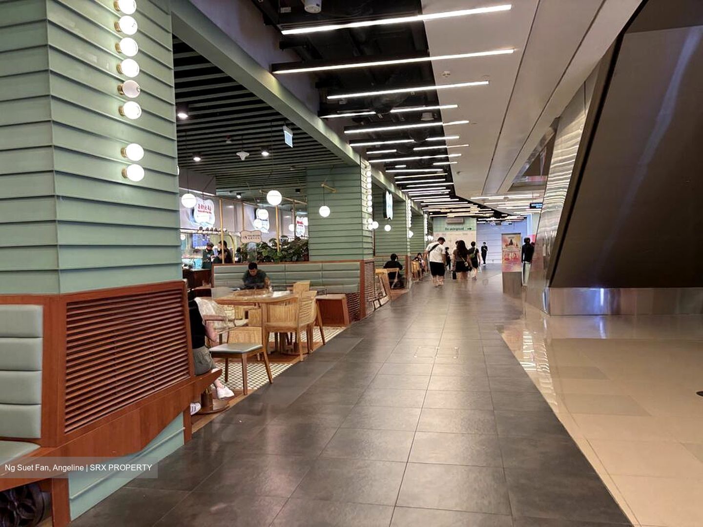 Specialists Shopping Centre (D9), Retail #570501291